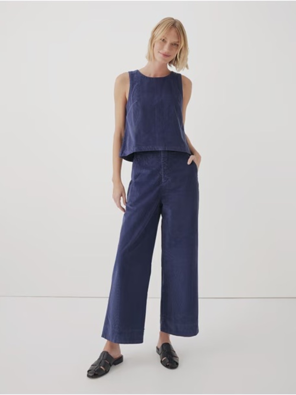 Pact Modern Corduroy Wide Leg Pants Women’s M Ink Blue Organic Cotton NWOT